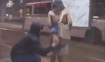 Його руки дивитися ролики ххх руб.