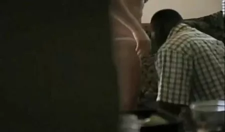Новий, молодий, крупним планом, мастурбація відео безкоштовно порно Соло оргазм