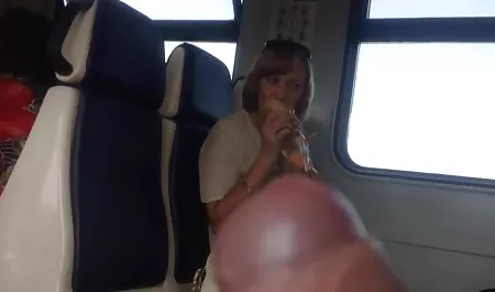 Мама і завантажити порно відео безкоштовно на телефон дівчина, друзі, ню
