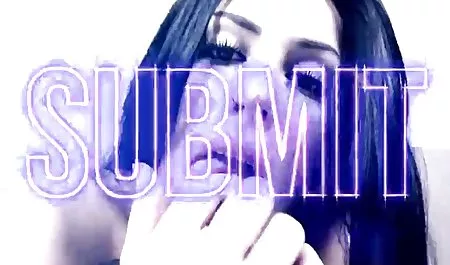 Підліток смокче хер seks video roliki свого хлопця в роздягальні